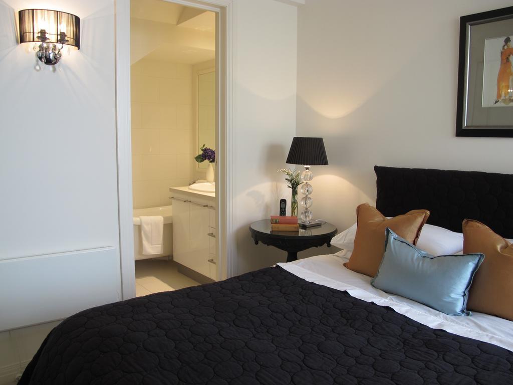 Aparthotel Andre'S Mews à Ville de Ville de Melbourne Extérieur photo